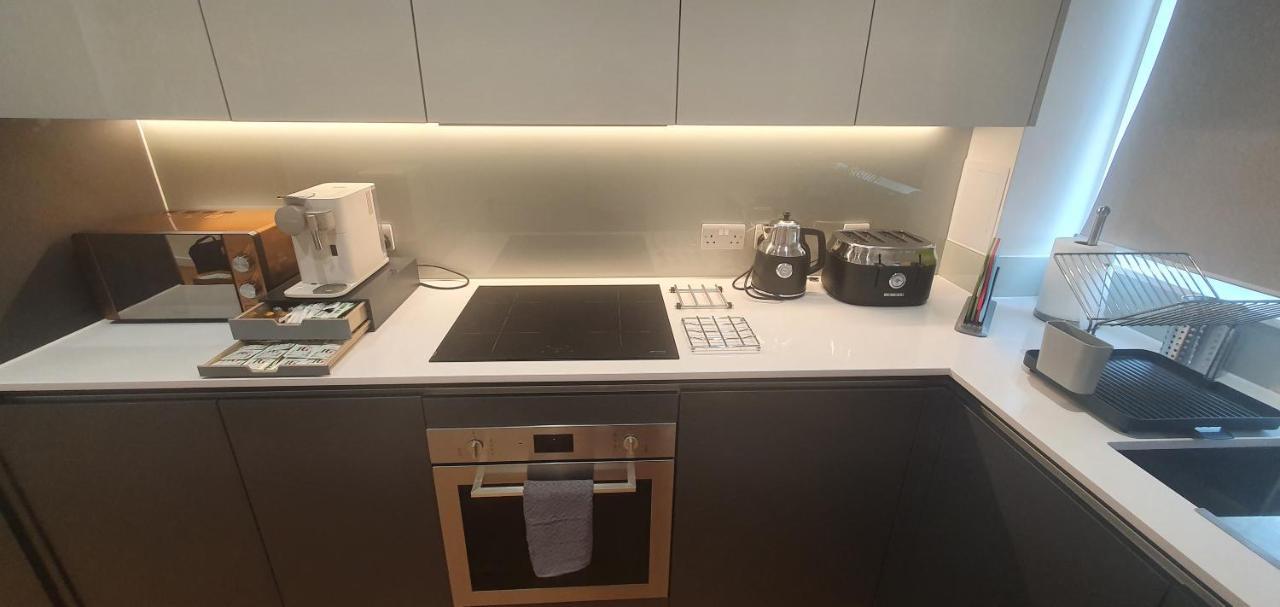 Garland Modern 3 Bedroom House Westfield - Stratford Leilighet