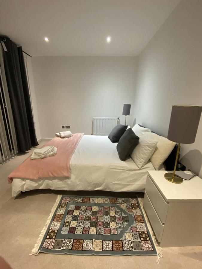 Apartment Royal Docks By Wshomesgroup *