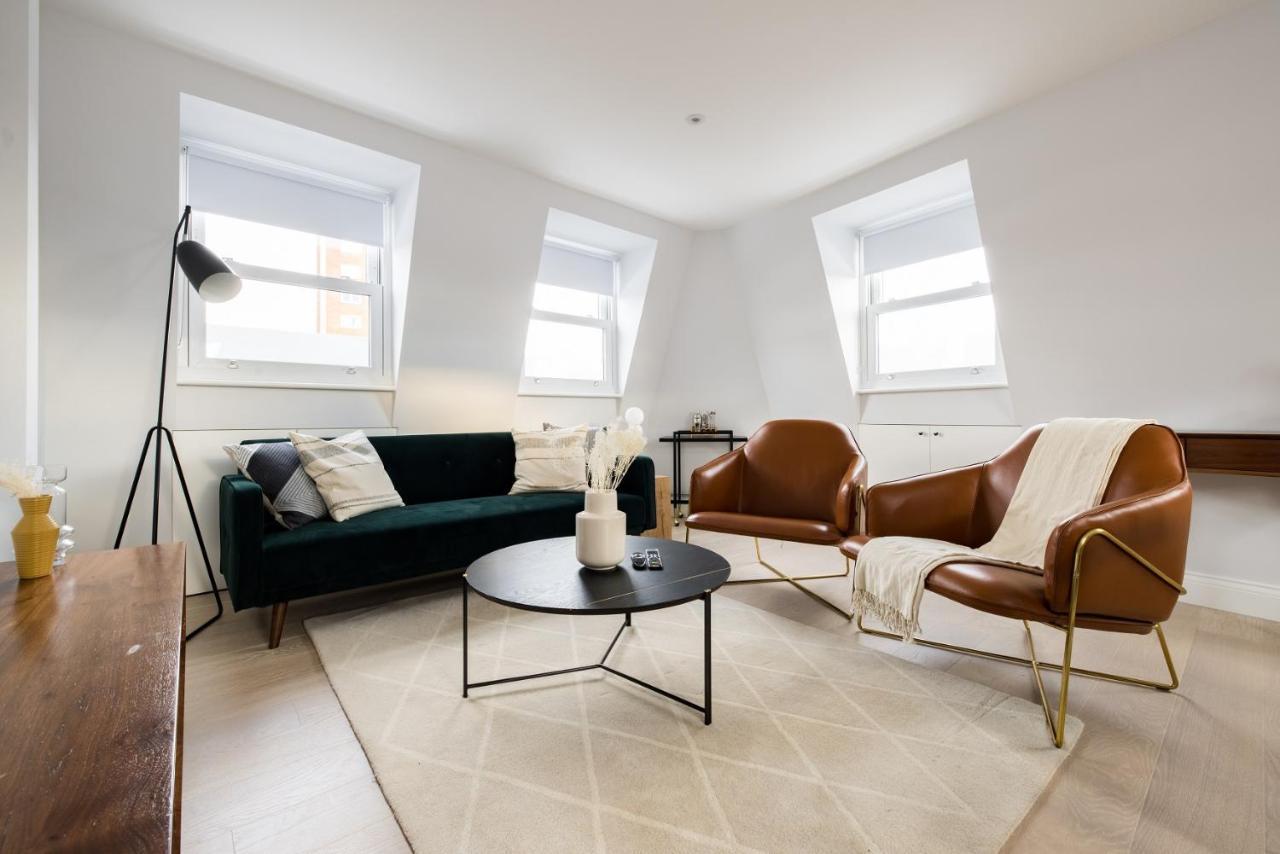 The Margravine Maisonette - Modern & Bright 2bdr Flat Apartment
