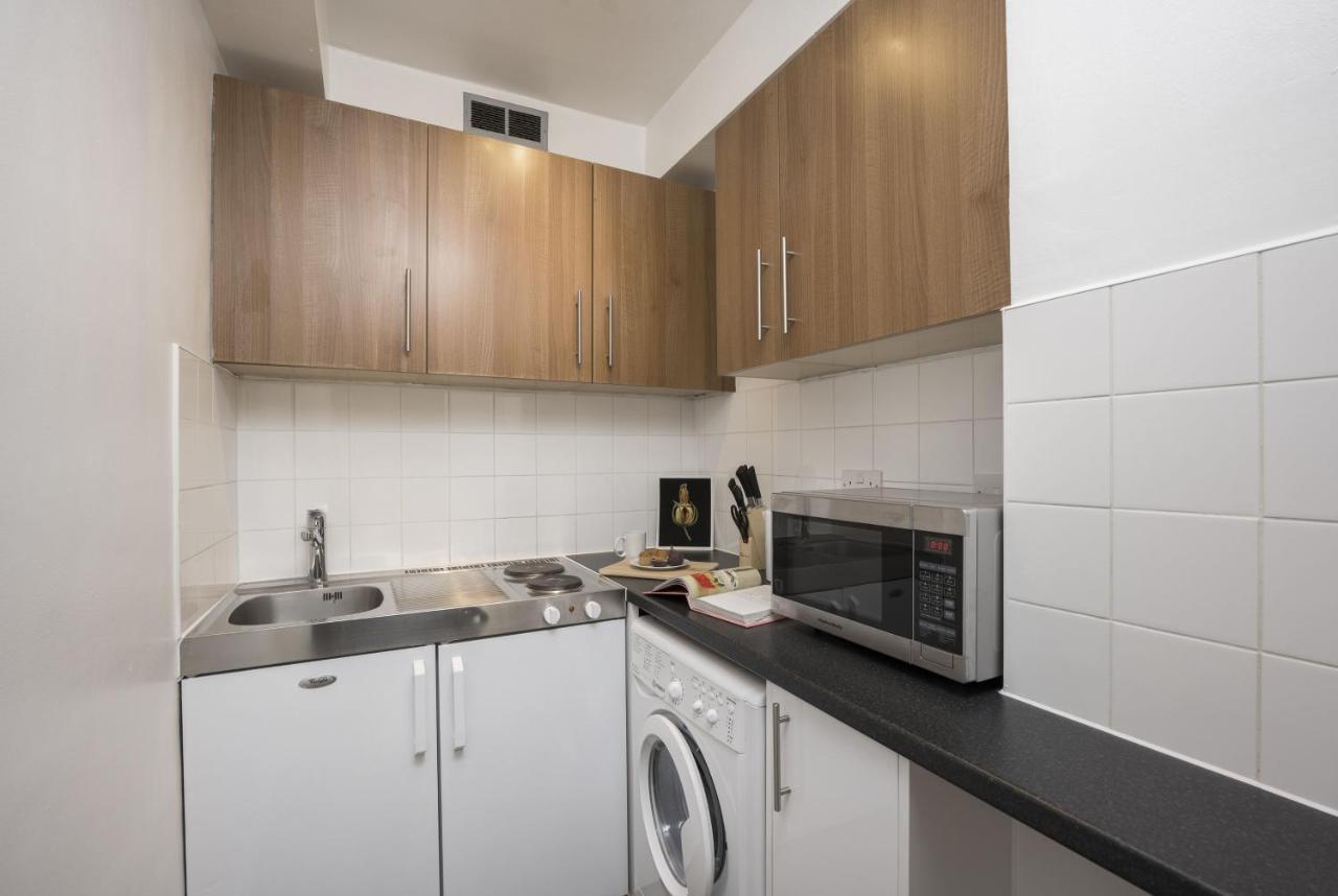 Riverside Accommodation In Pimlico - London London