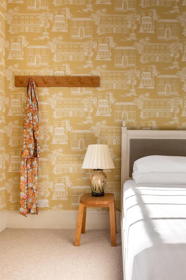 Canonbury Park North Ii By Onefinestay London