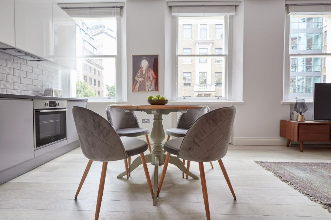 3vh Virginia House, 31 Bloomsbury Way By Living Ferienhaus London