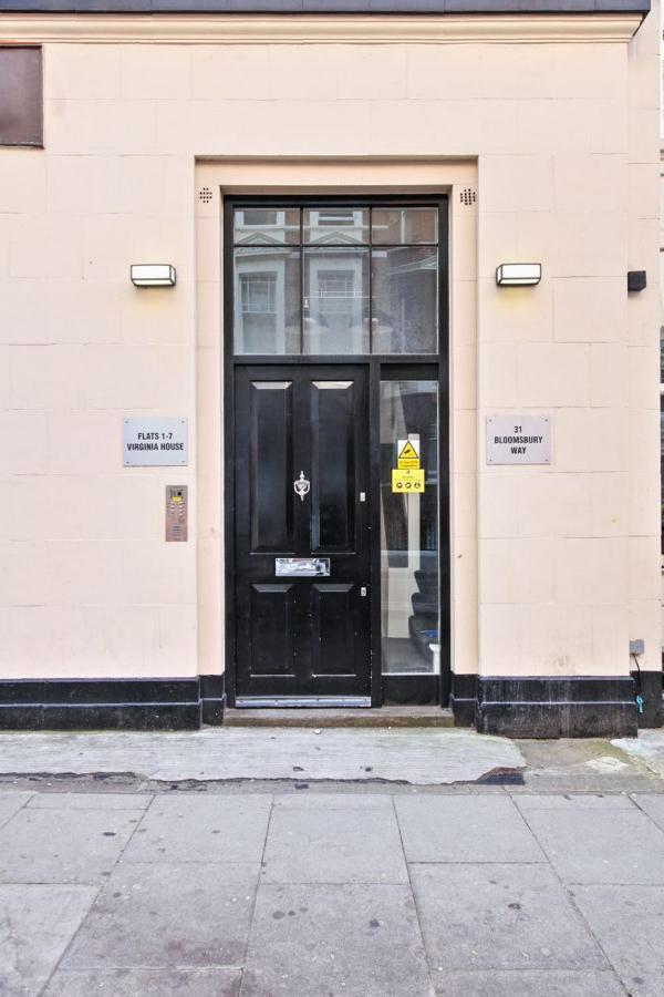 Vakantiehuis 2vh Virginia House, 31 Bloomsbury Way By Living