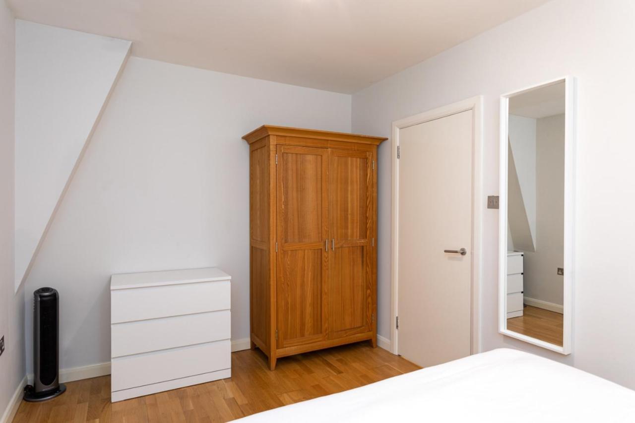 Groveland Court 1 Leilighet
