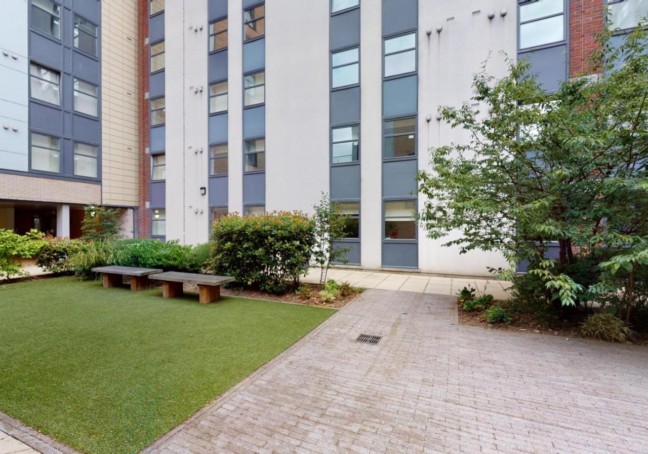 Private Bedrooms With Shared Kitchen And At Iq Tufnell House In Londres