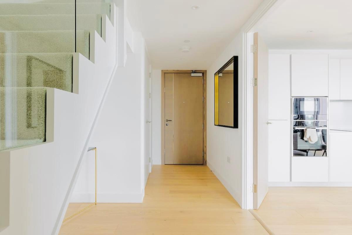 Executive Waterfront Split Penthouse Leilighet London