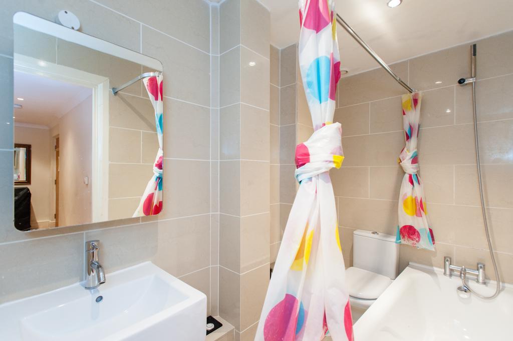 Serviced Apartment