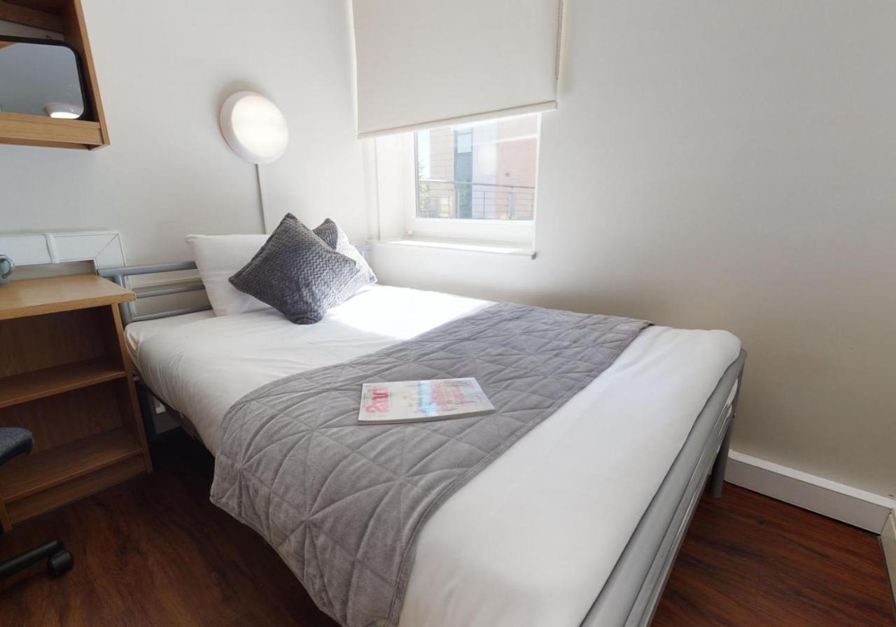 Apartamento Private Bedrooms With Shared Kitchen And At Iq Tufnell House In *