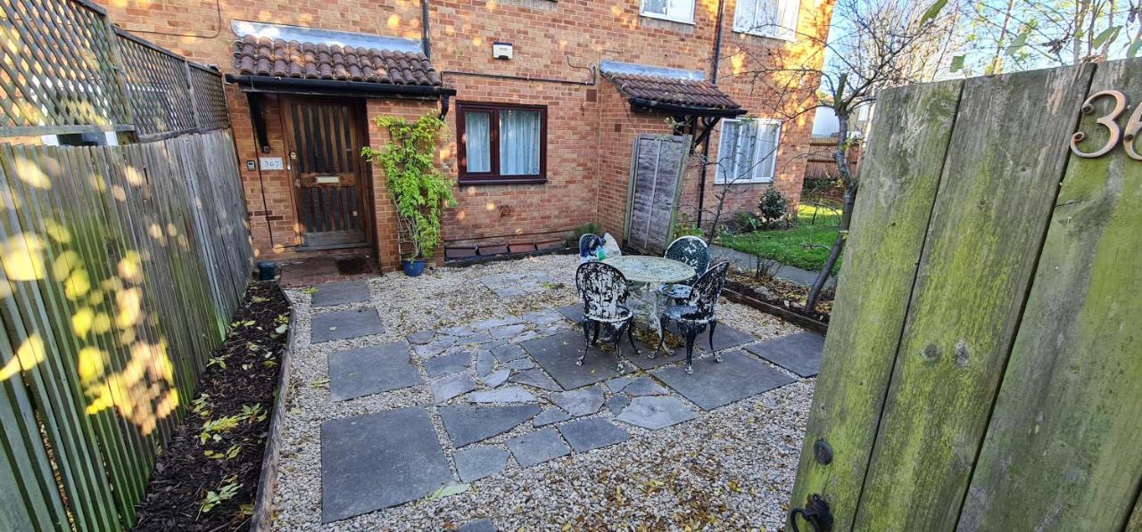 Appartement Sw19 - Quiet Split-level 2-bedroom Maisonette With Garden