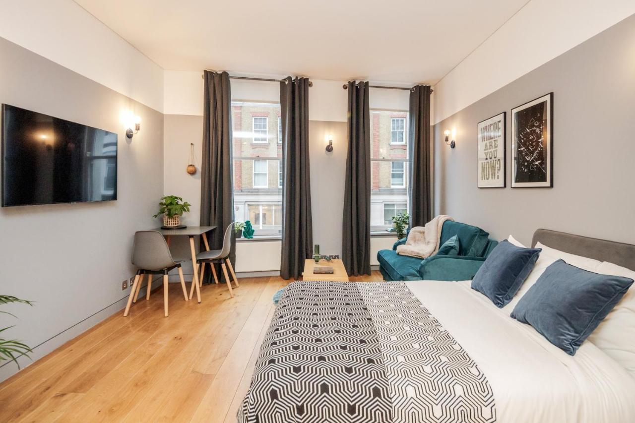 Kula - Holborn Apartment