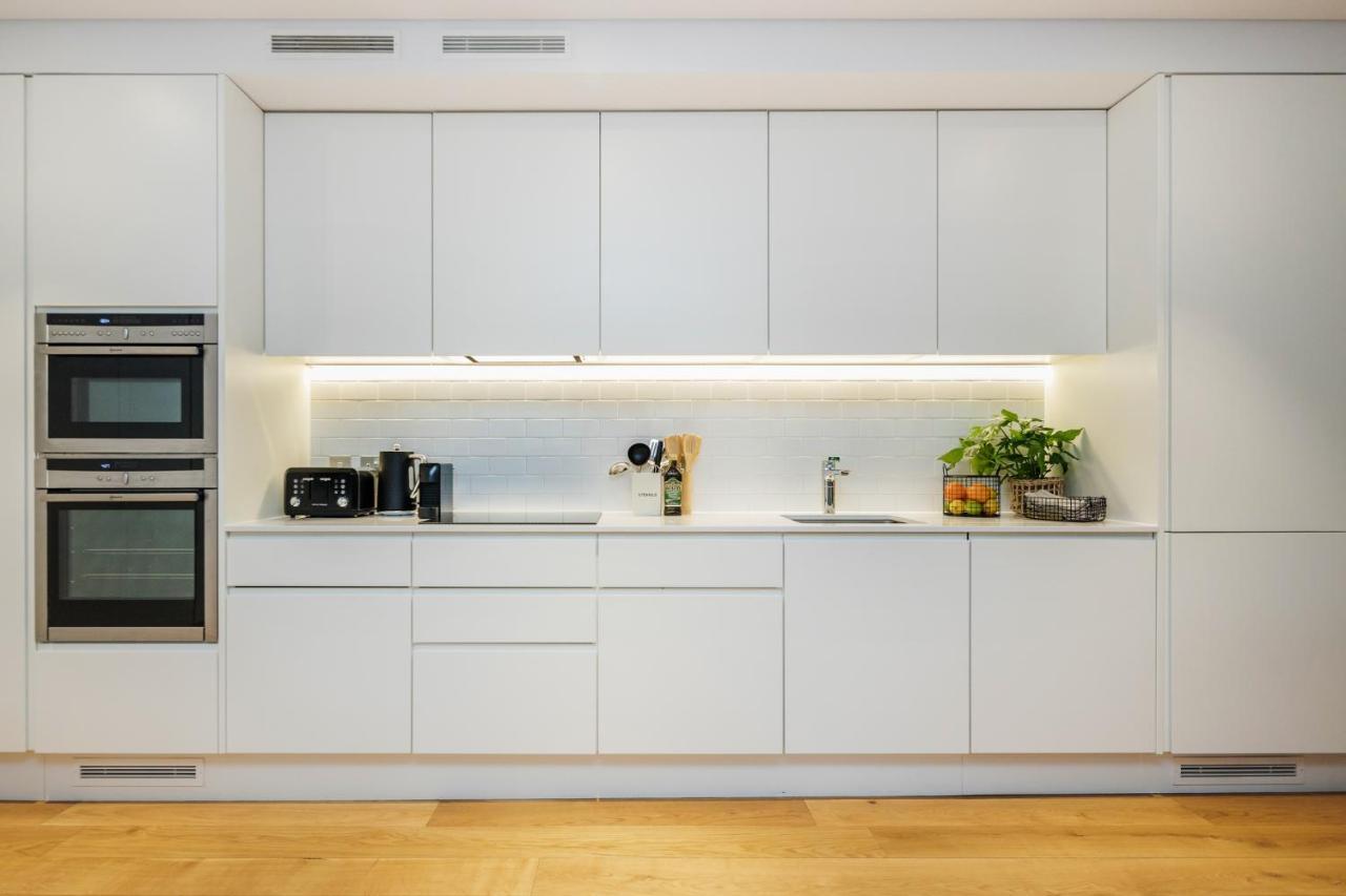 Kula - Holborn Apartment *