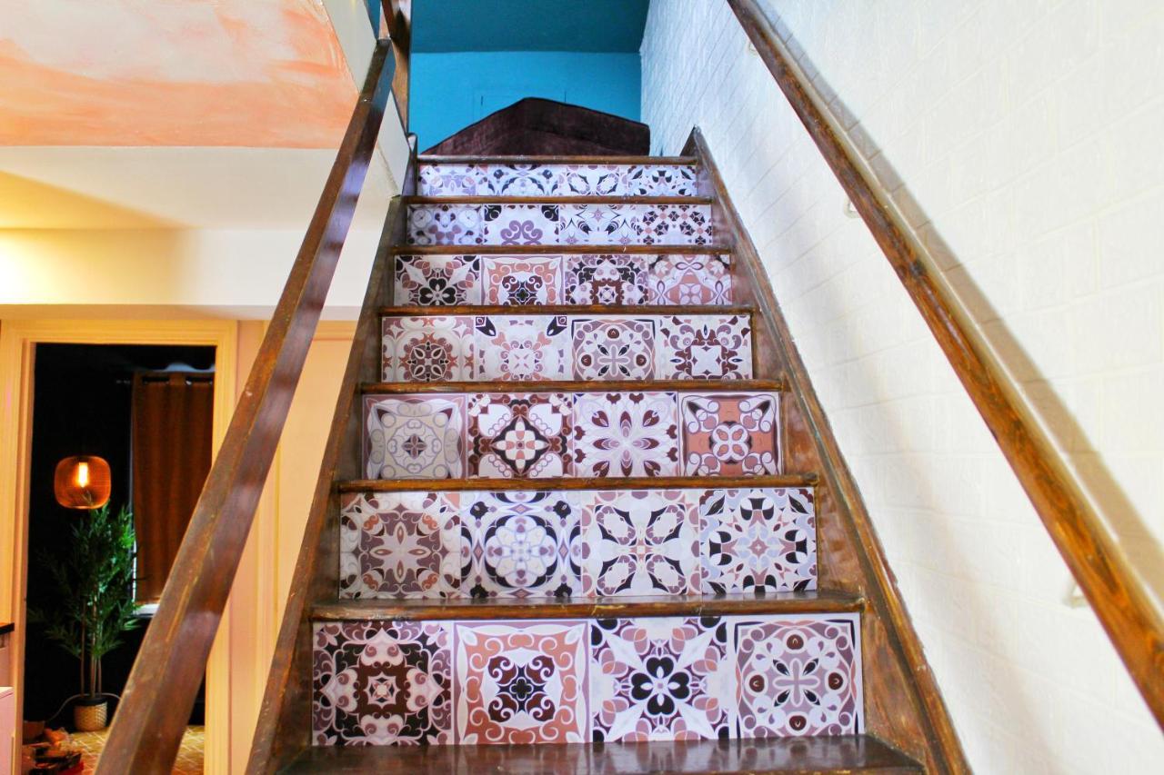 Hidden Gem In Greenwich Prime Location Apartment *