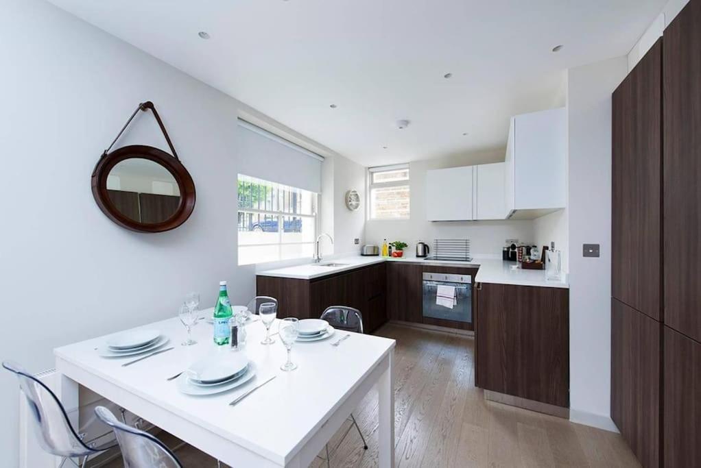 Appartement Beautiful 2br Flat With Free Parking In West *