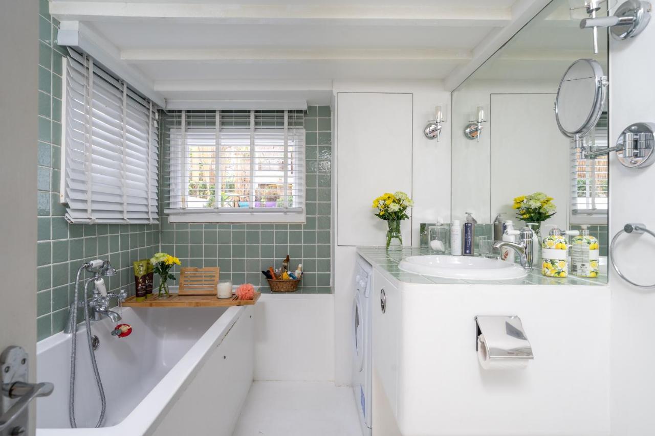 Stylish Flat With Private Yard In Shepherd Bush Apartamento Londres