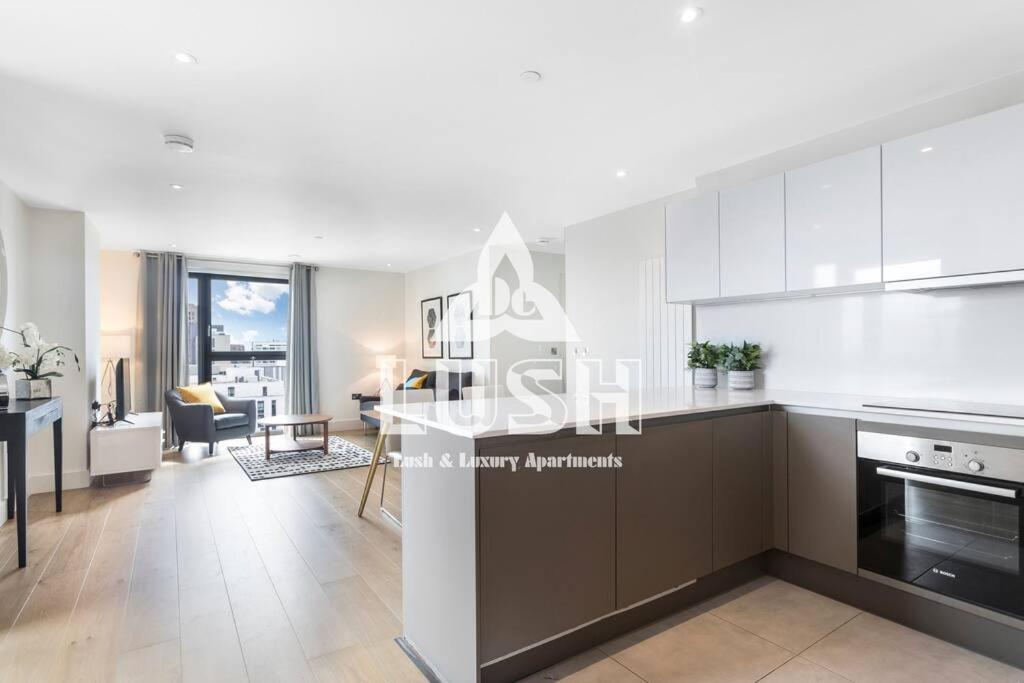 Appartement Modern, Stylish Penthouse Next To Wembley Stadium! *