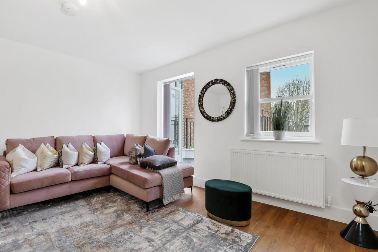 Hububb - Hyde Park, South Kensington London