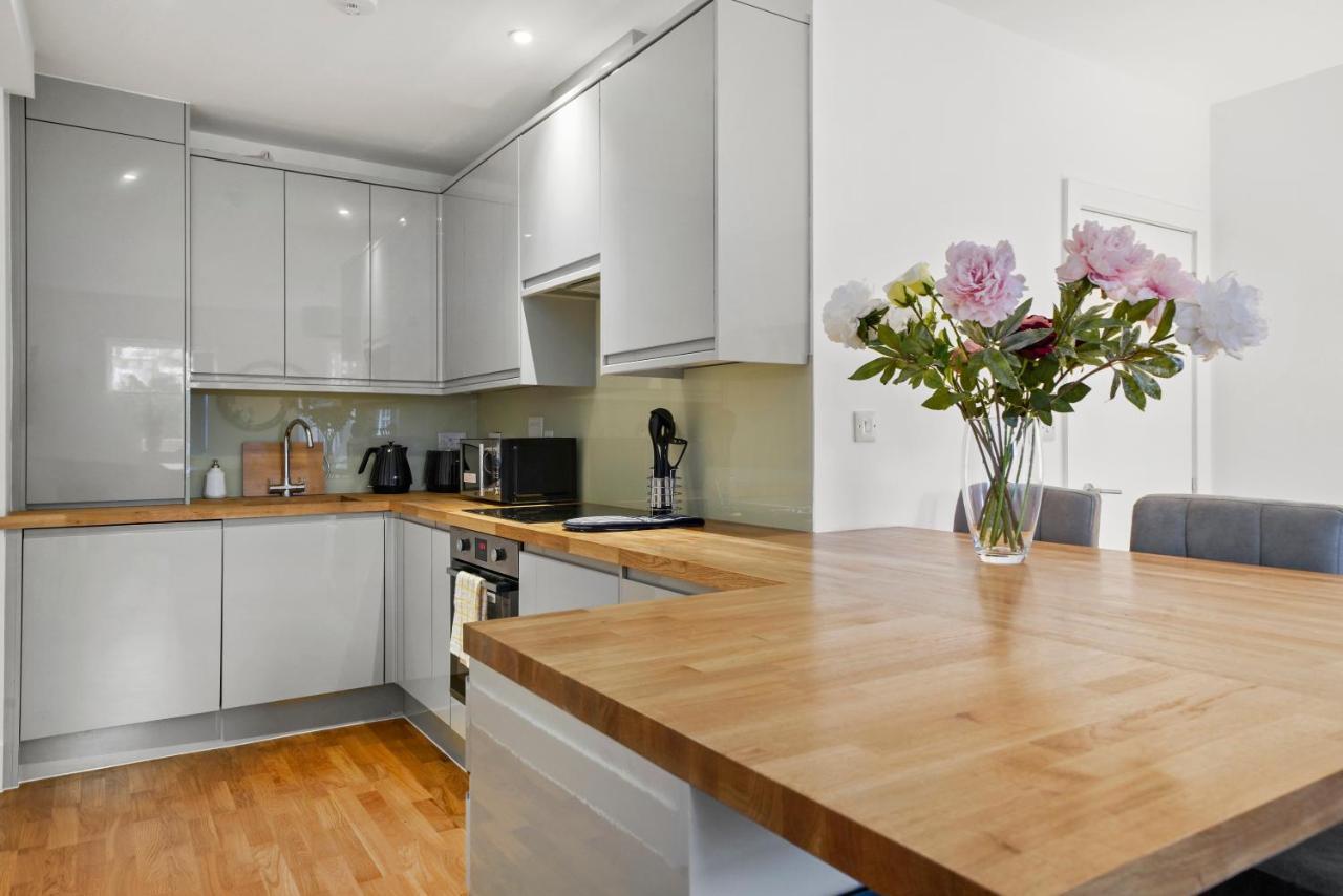 Hububb - Hyde Park, South Kensington * London