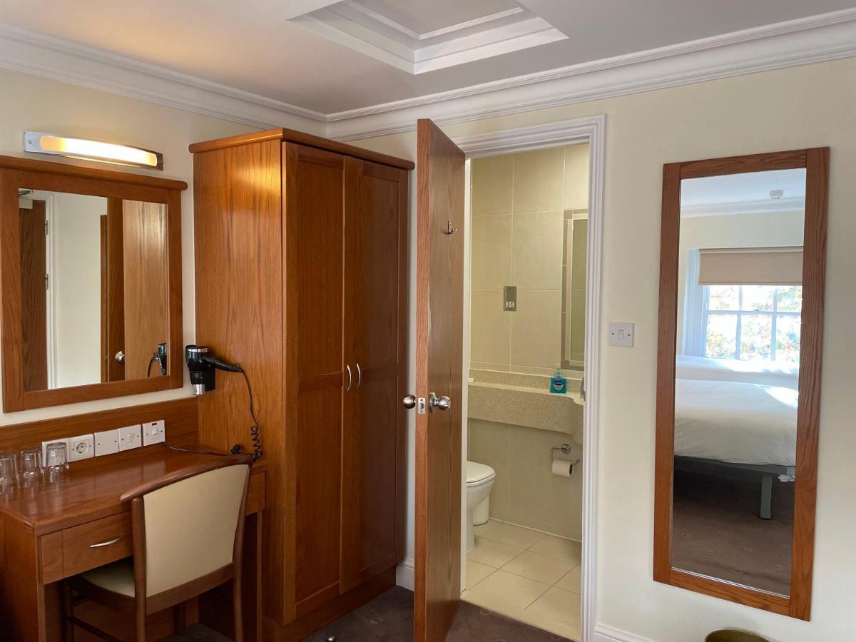 Orchard Hotel