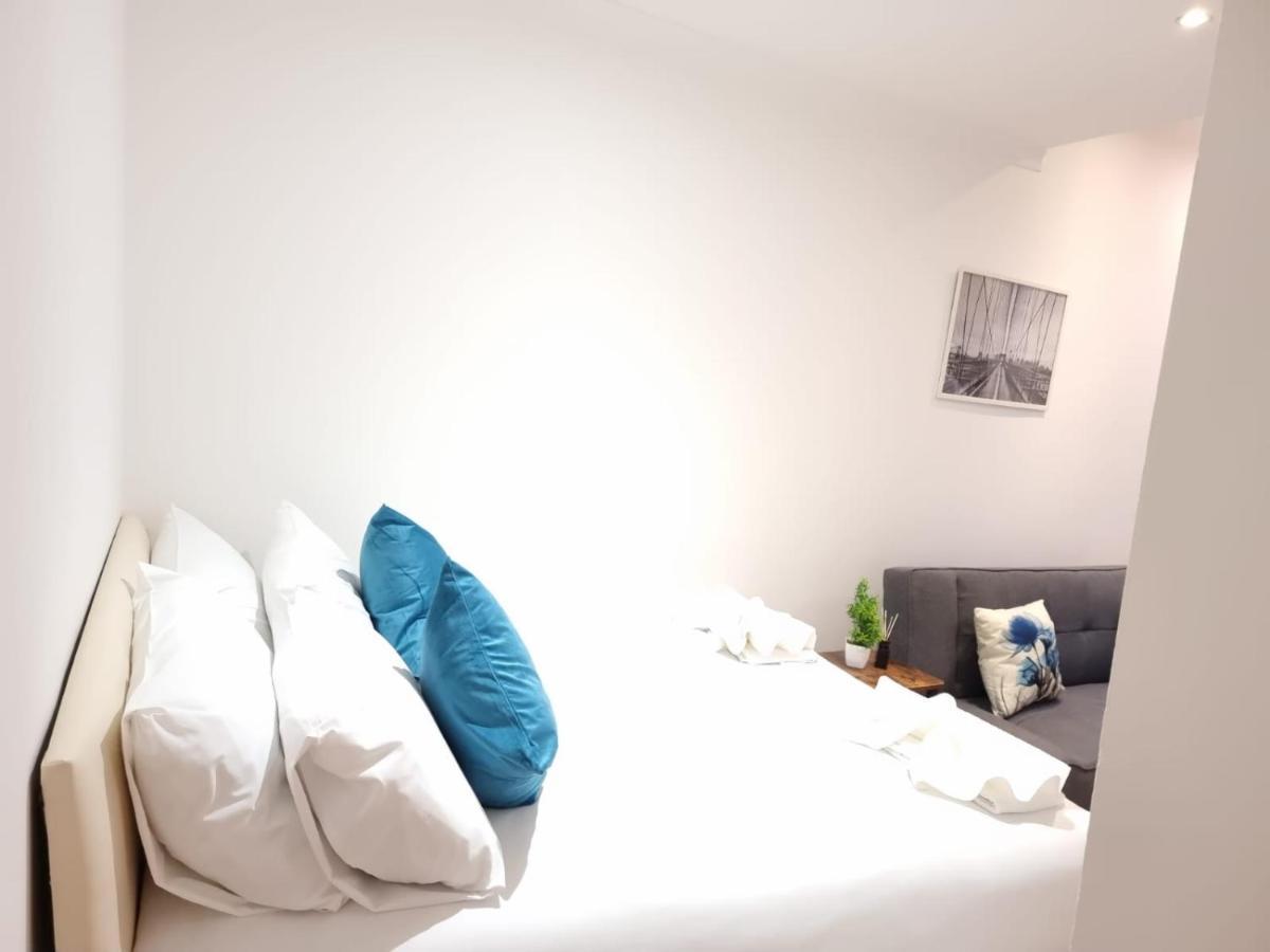 Apartment F1-basement Studio Fits 3 Near Paddington London