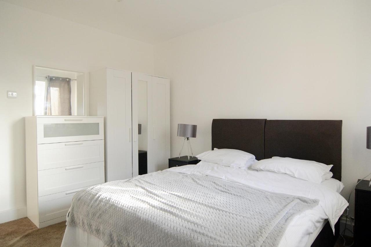 Stunning In Camberwell, Se5