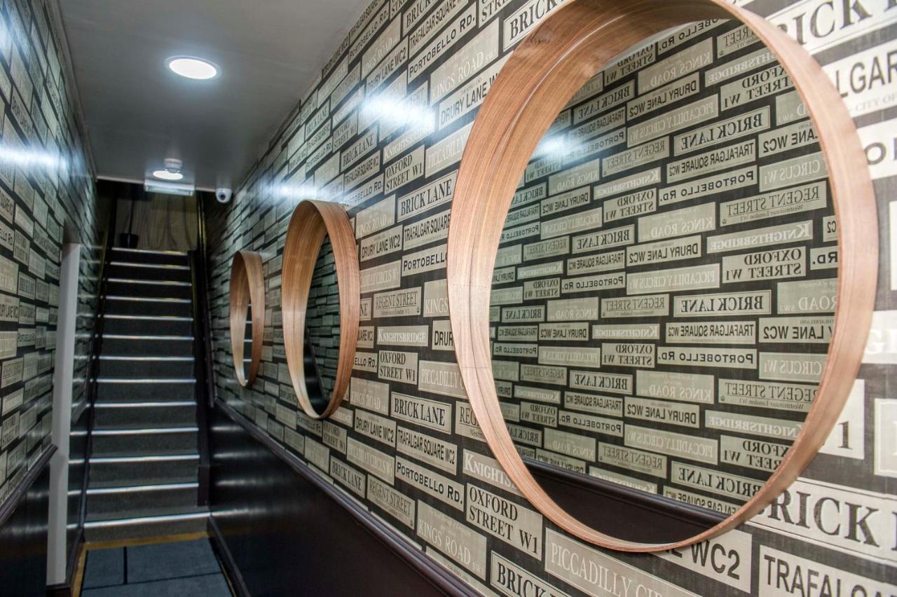 Monopoly Hotel *