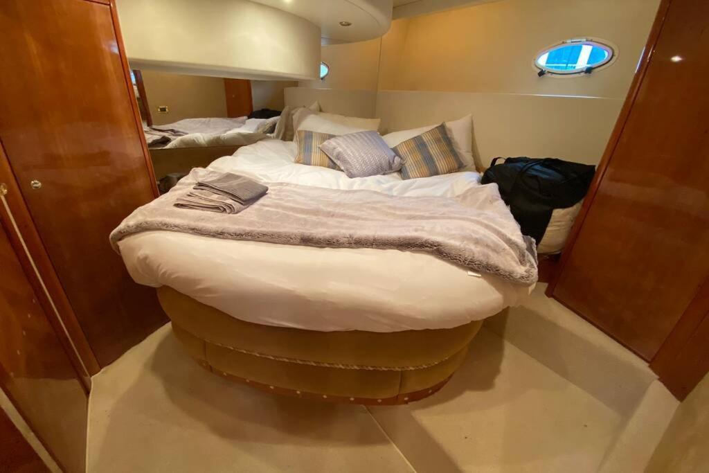 Apartment Italian Superyacht Bianca Lucida London