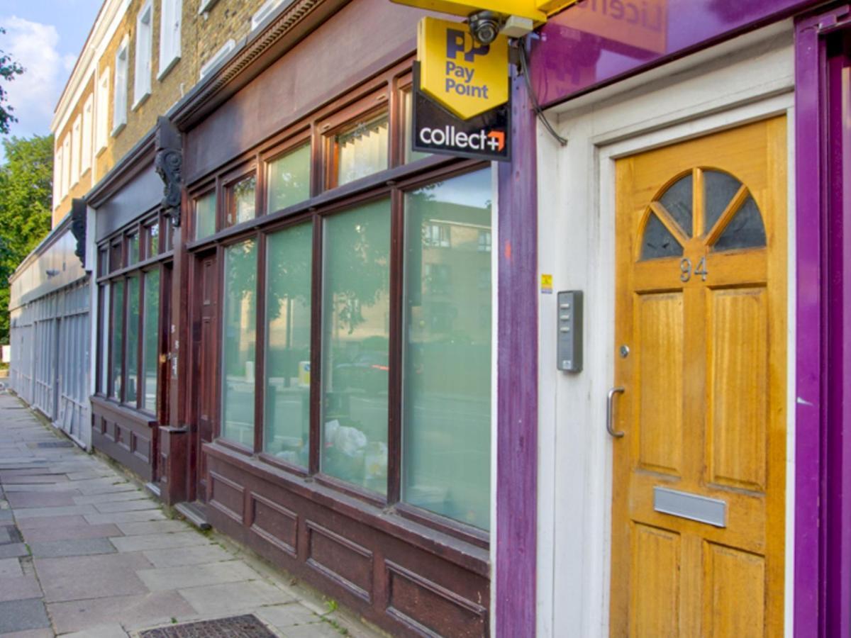 Pass The Keys Lovely 2-bedroom Flat With Balcony And Great Views London