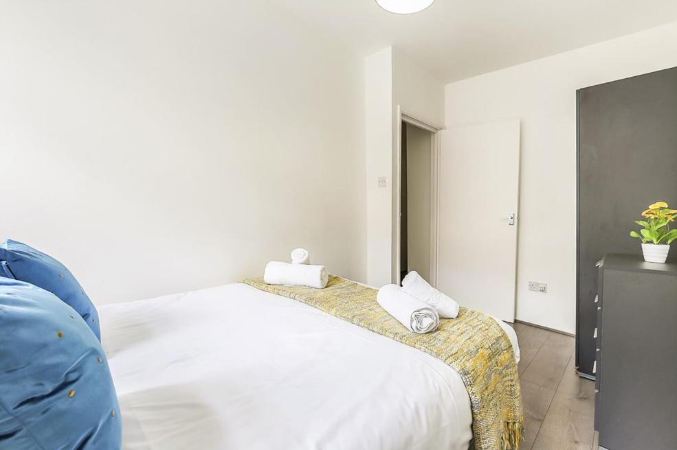 Leilighet Finsbury Park Station Apartment!