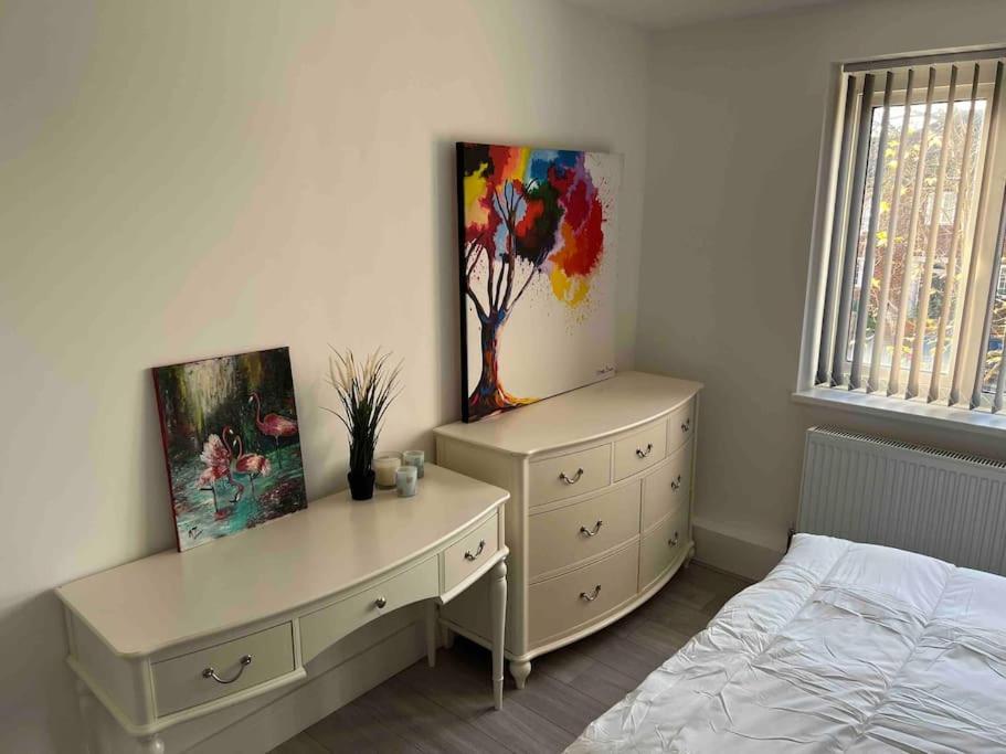 Lovely 3 Bedroom In Notting Hill