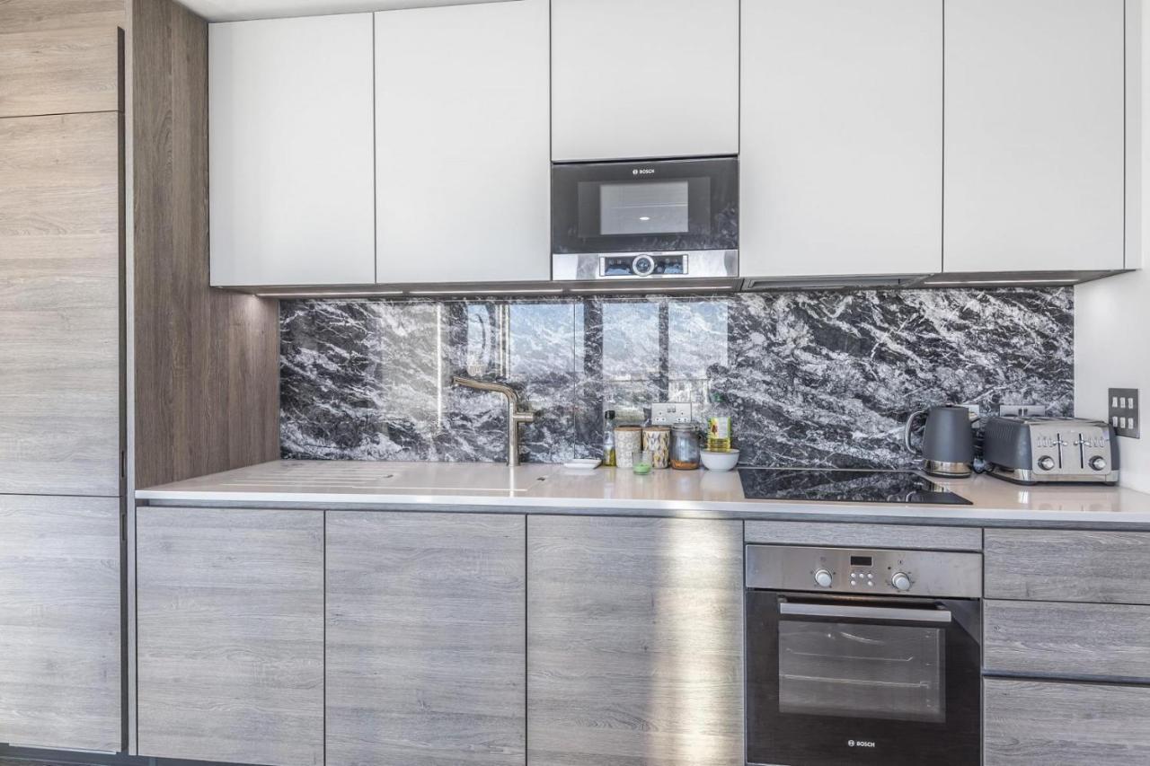 The Waterman Stunning Greenwich Apartment London