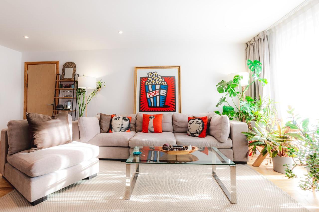 Beautiful For 6 Near Olympic Park And Abba Theatre Apartment