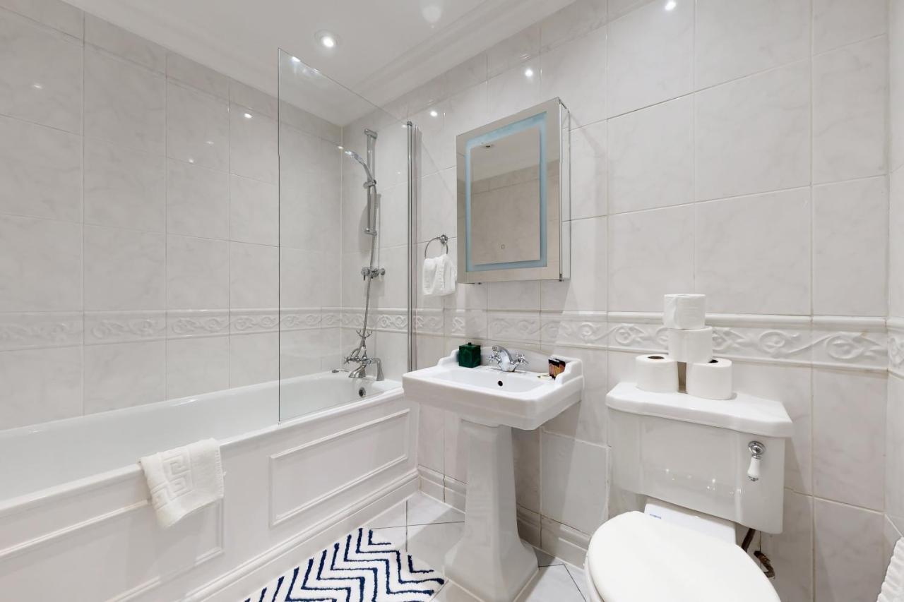 In Bond Street Apartment London