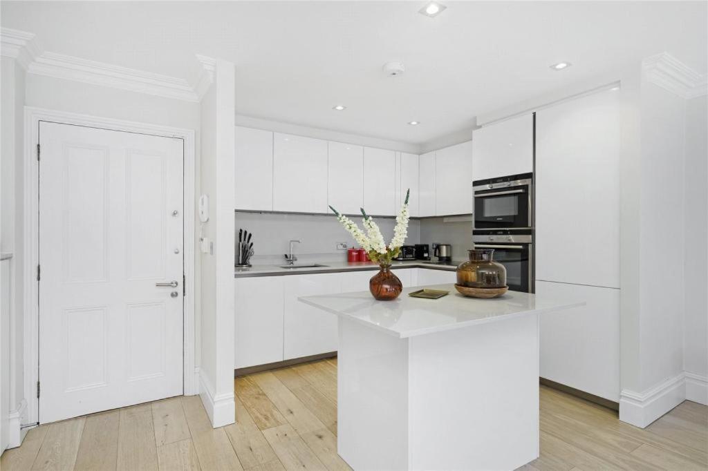 Stunning 2 Bed - Bond Street And Selfridges! Leilighet