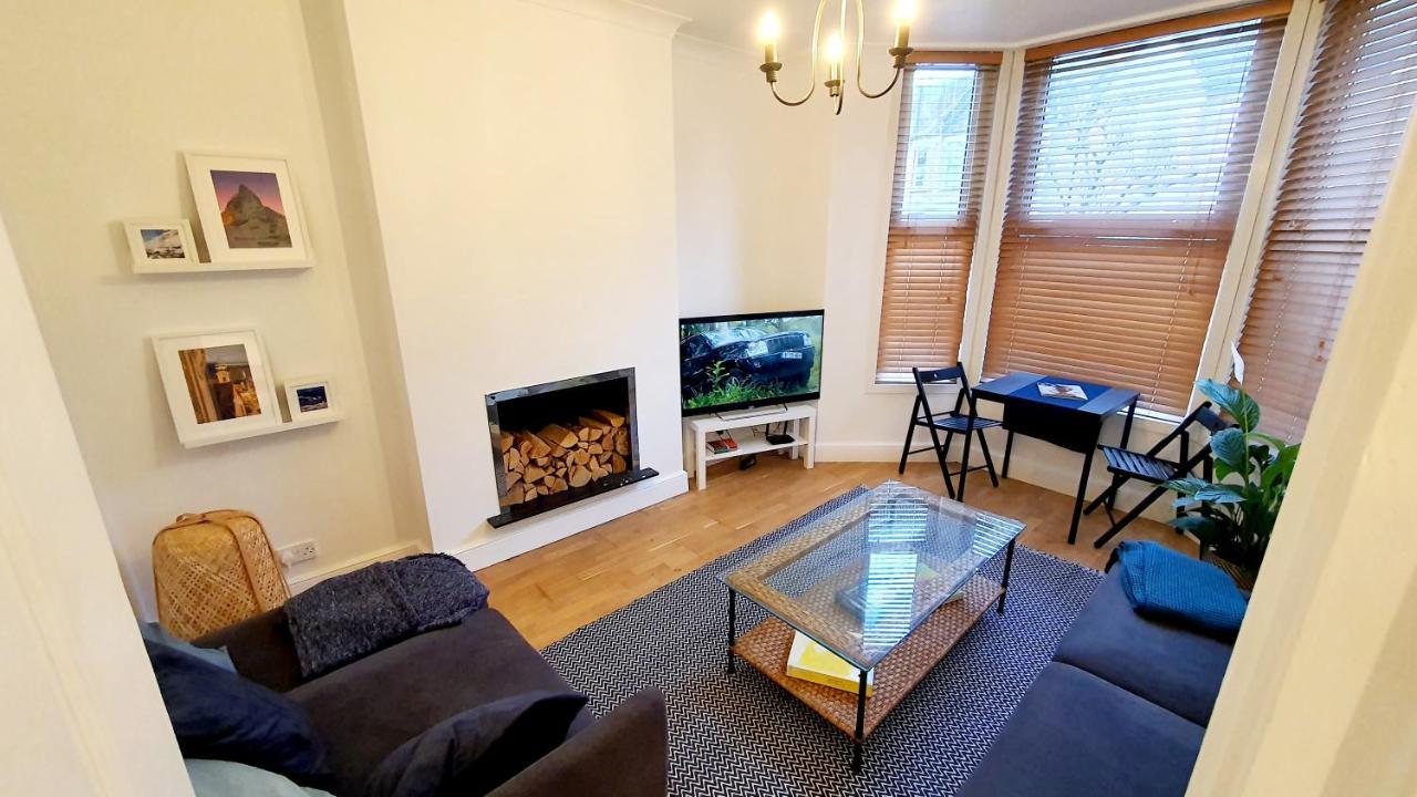 Appartement Lovely 2 Bedroom Period Garden Flat. Londen