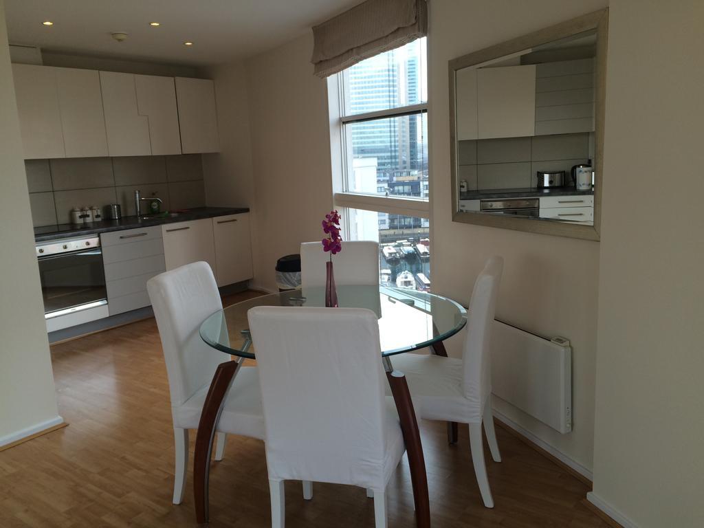 Ascot Deluxe Apartments - Canary Wharf Apartment London