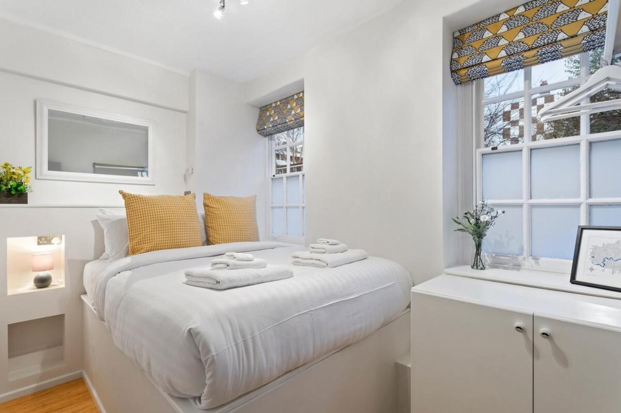 Trendy 1 Bedroom In The Heart Of Leilighet London