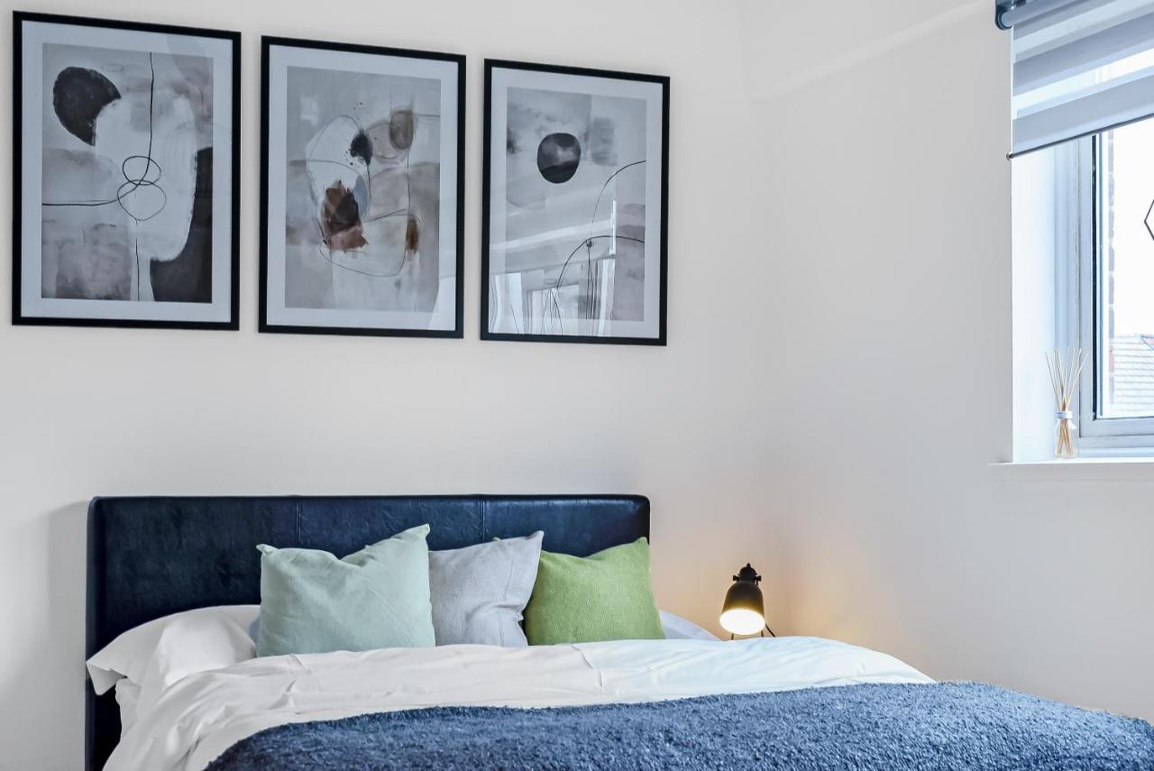 Stylish Excel 3 Bedroom Flat Appartement