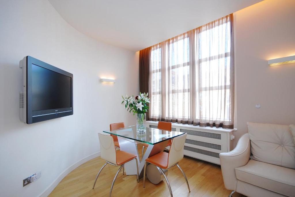 The Harrington - Gloucester Road - 1 Harrington Gardens Apartment *