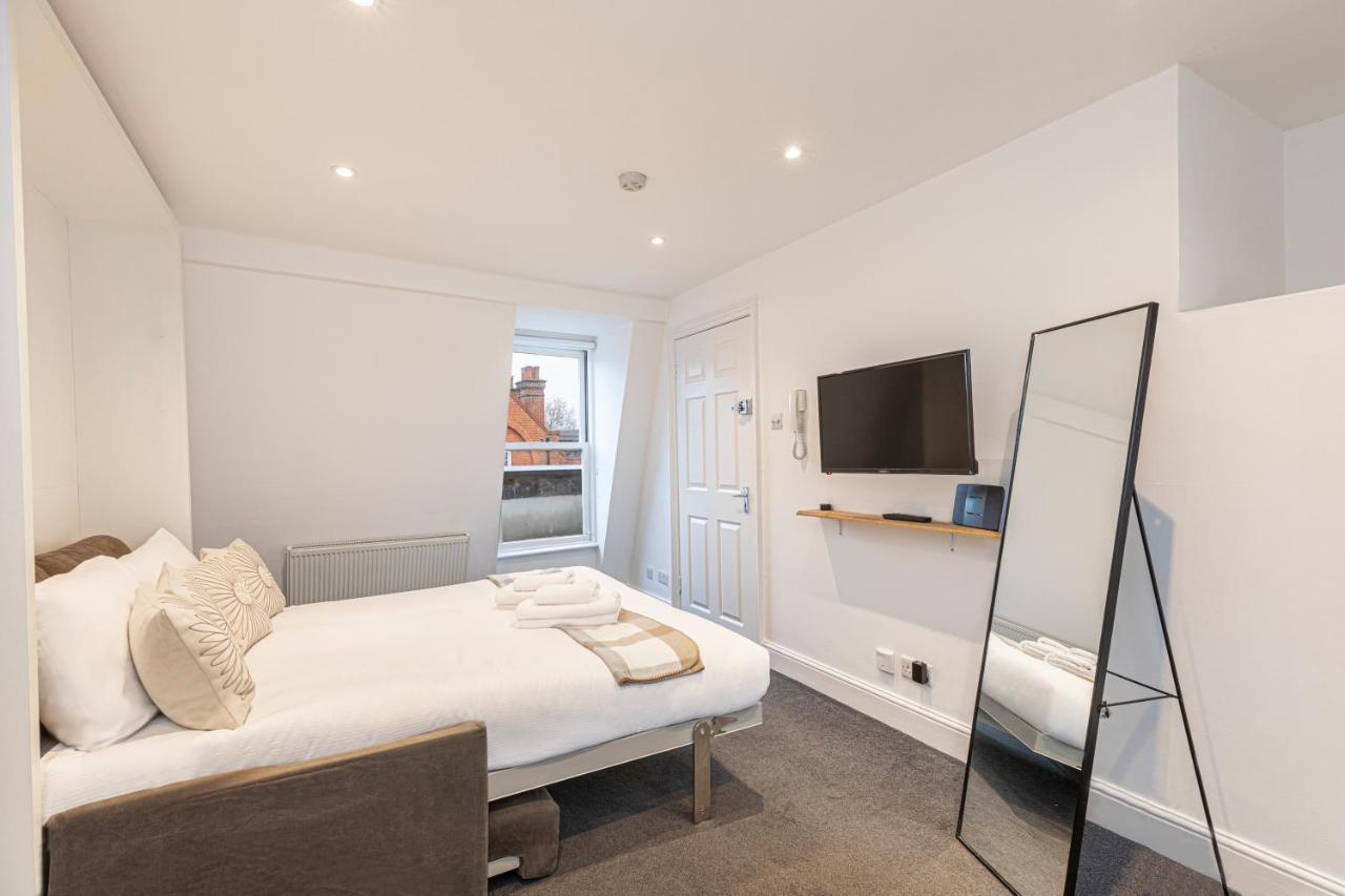 Apartamento Modern Studio Flat With Balcony On The King's Road In Chelsea,