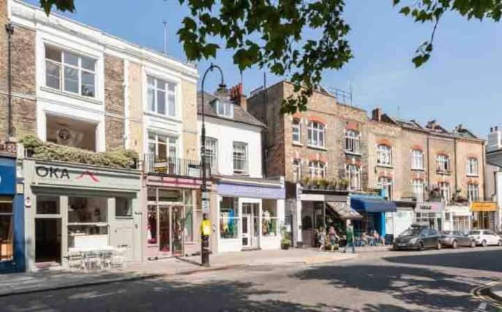 Elegant 1-bedroom In Primrose Hill * Londen