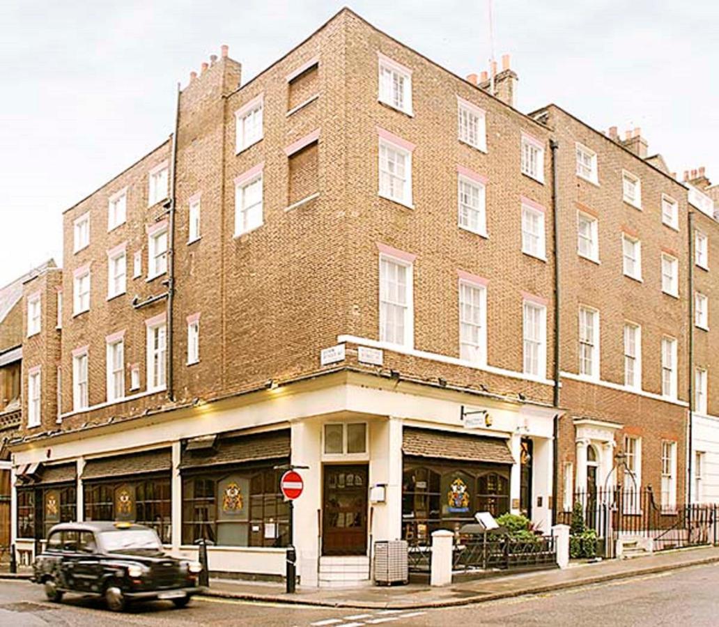 17 Hertford Street Aparthotel 3*