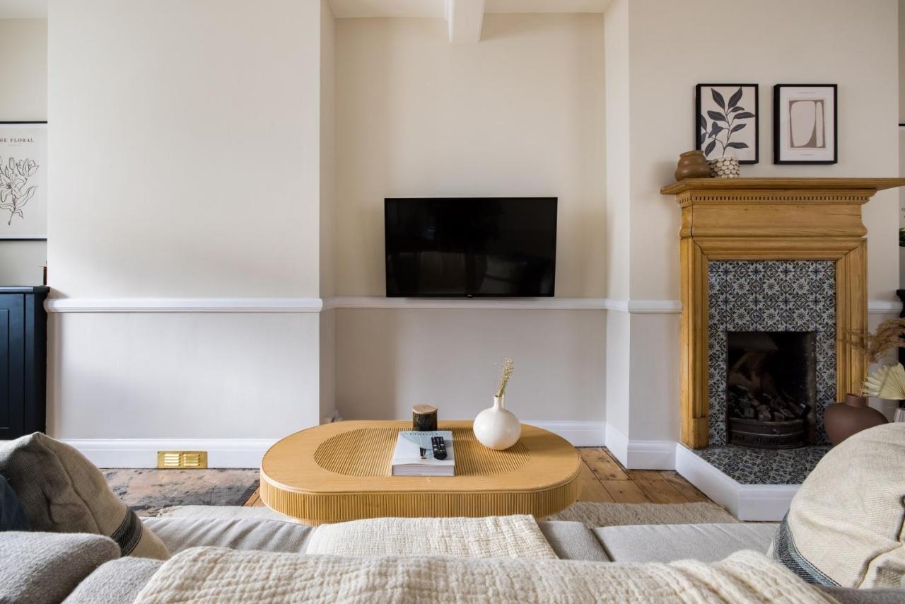 The Bridge Escape - Stylish 2bdr House In The Heart Of Apartamento
