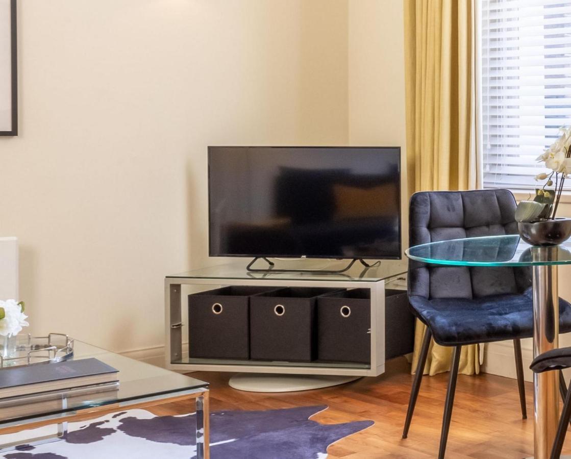 Fabulous Notting Hill Spacious Studio London