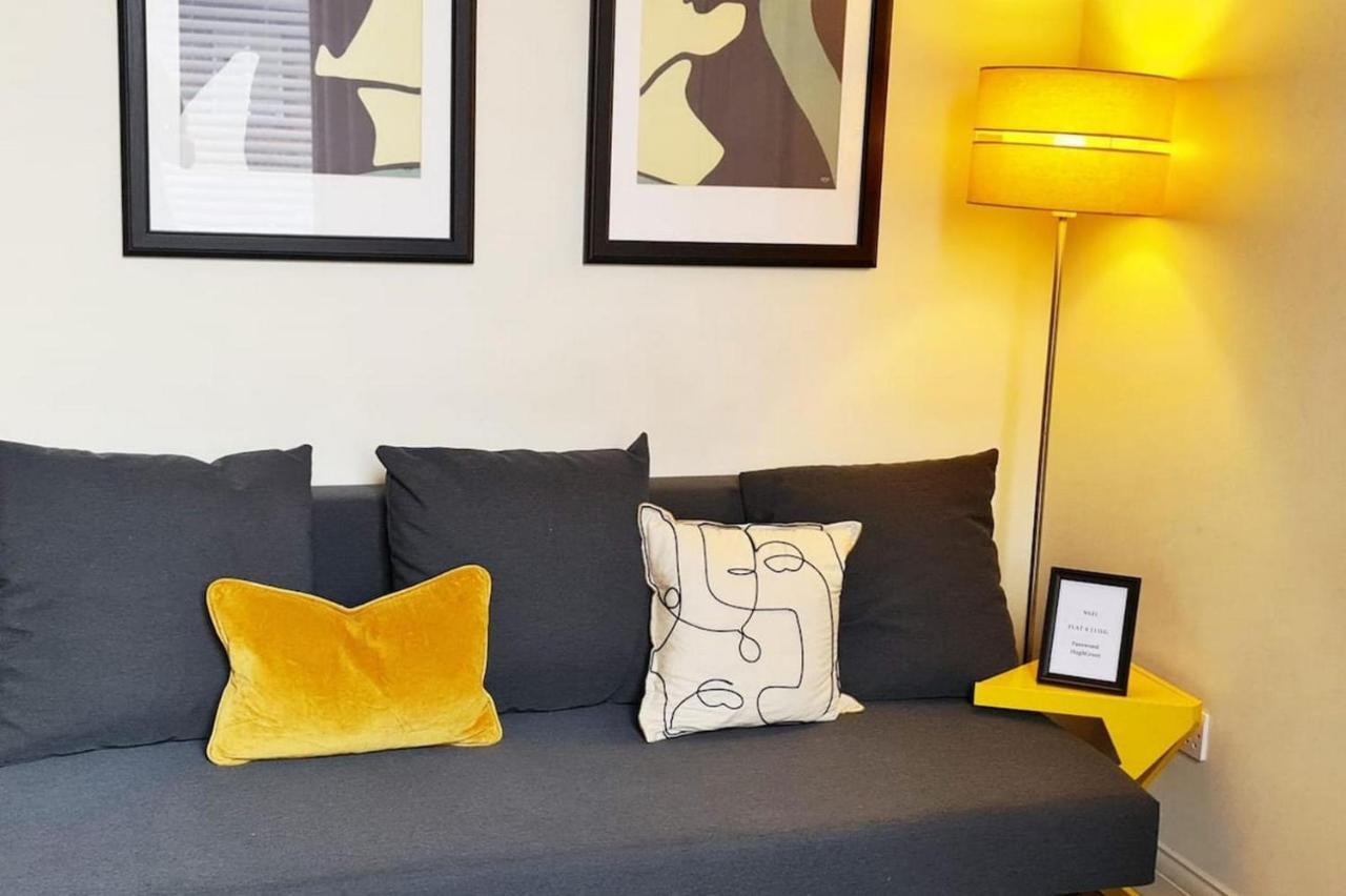 Fabulous Notting Hill Spacious Studio Apartment *