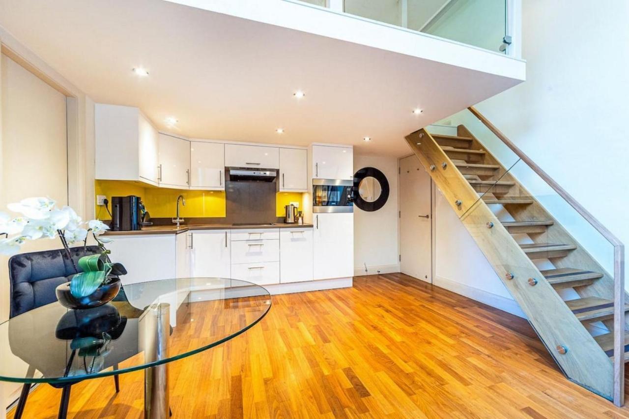 Fabulous Notting Hill Spacious Studio Apartment London