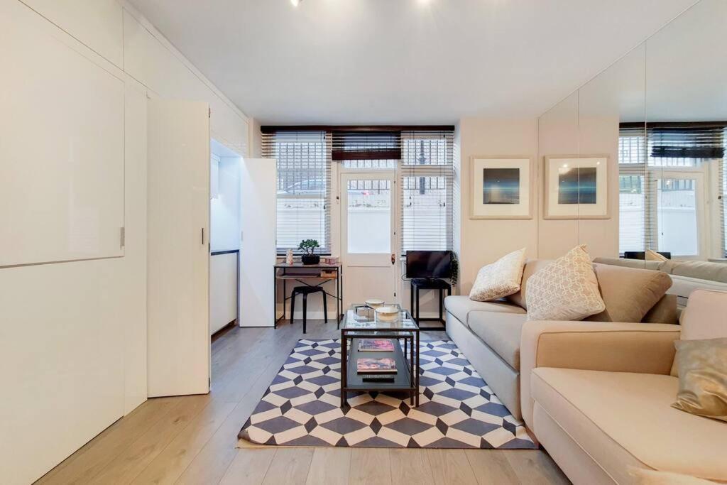 Apartment Stylish Knightsbridge Studio, Steps From Harrods.