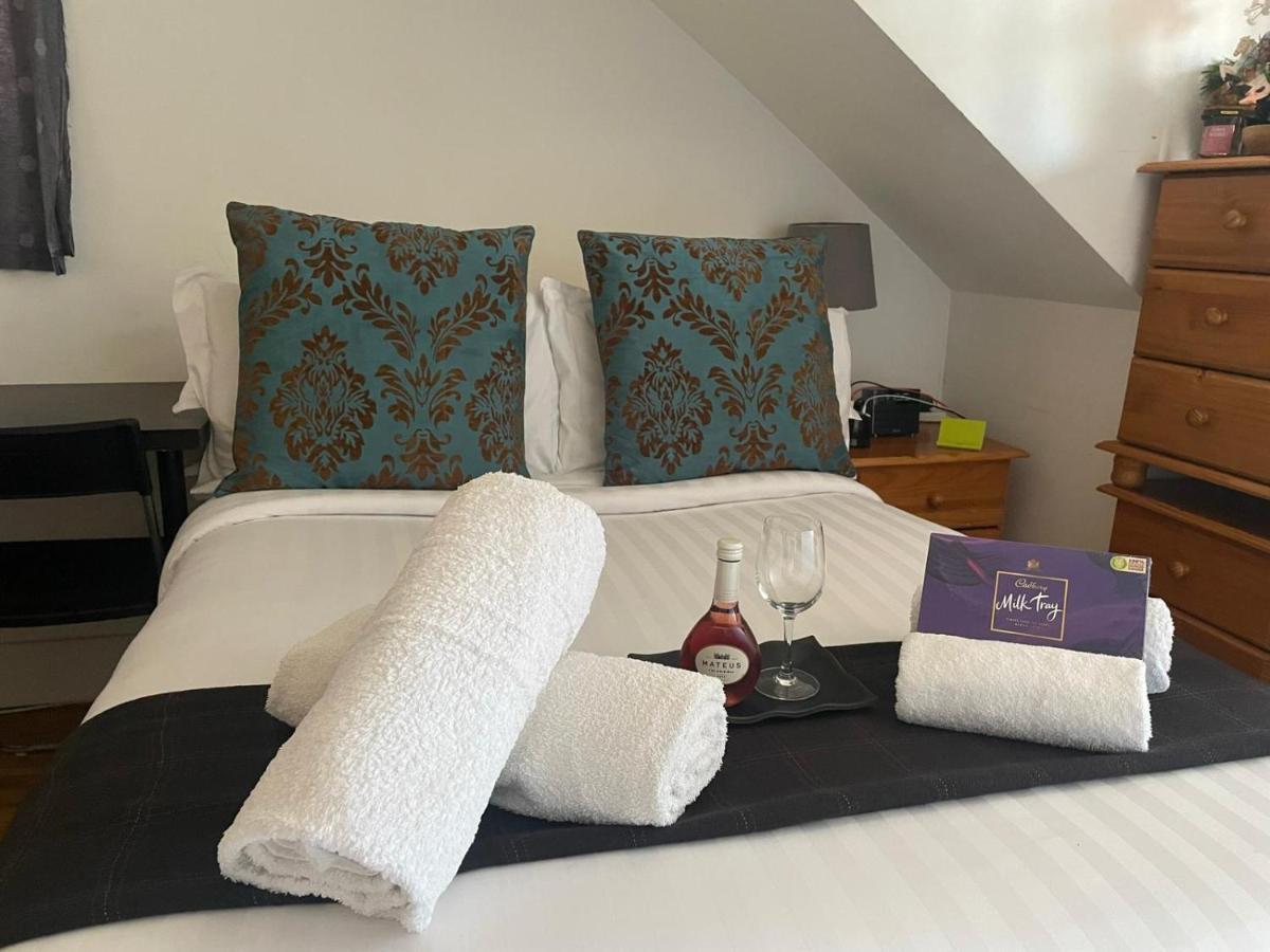 Guest house Sw16 Norbury London