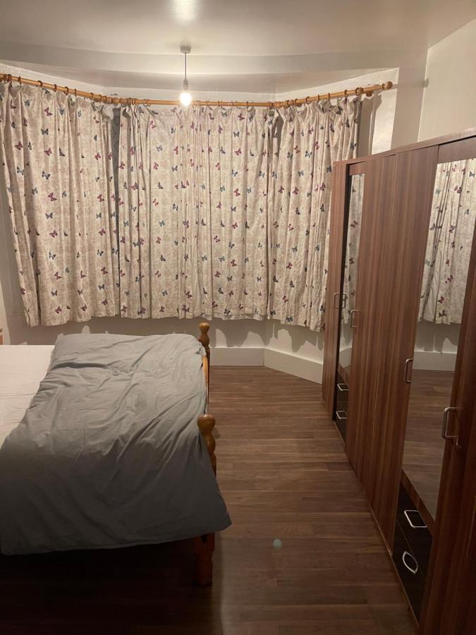 Double Room London Wembley For Rent Accommodatie bij particulieren
