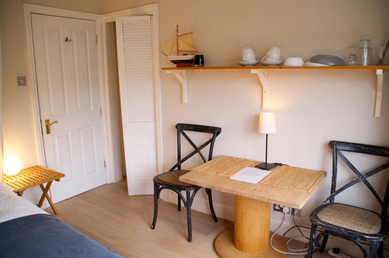 Brookview 3* London