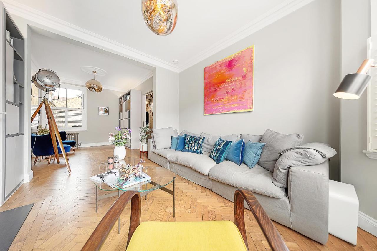 Holiday home Veeve - Clapham Fairytale *